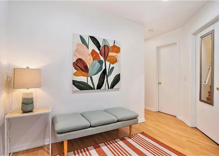Riverside Suites - Unit A