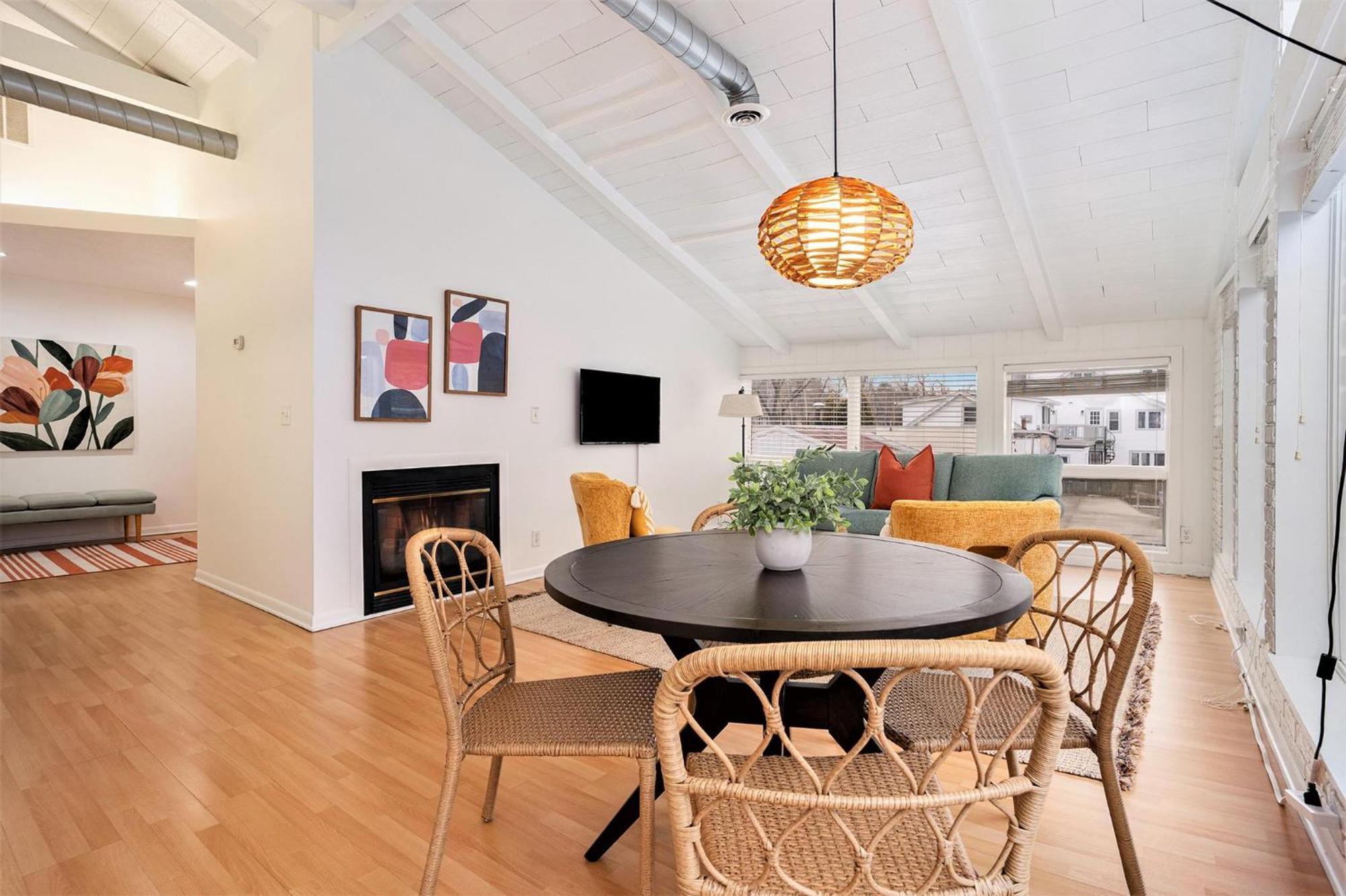 Riverside - Unit A Appartement